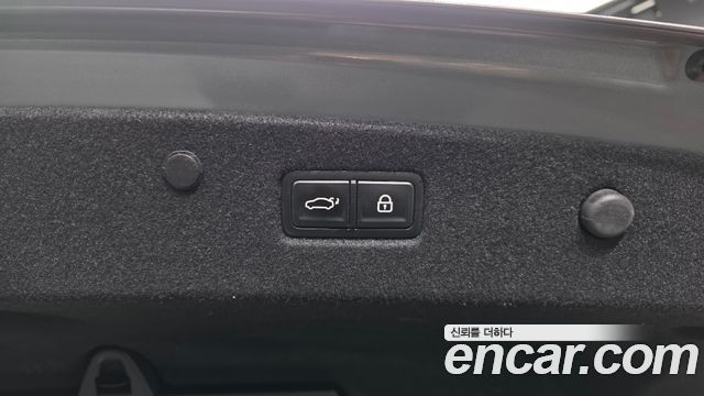 Kia K8 2022 — photo 37