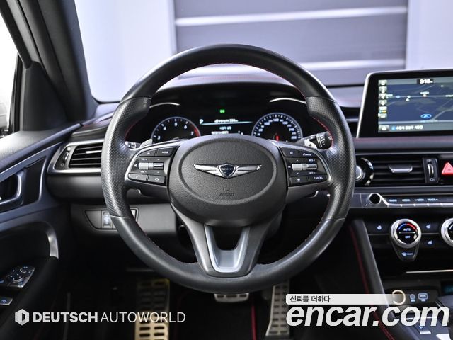 Genesis G70 2018 — photo 13