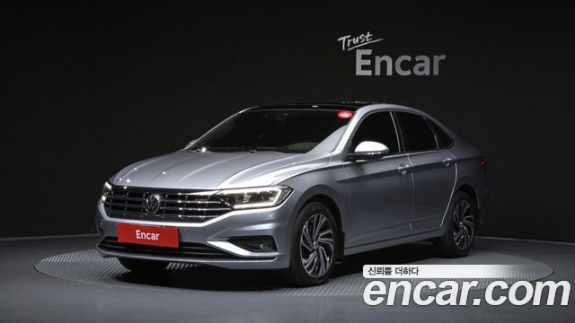 Volkswagen Jetta 2021 — photo 1