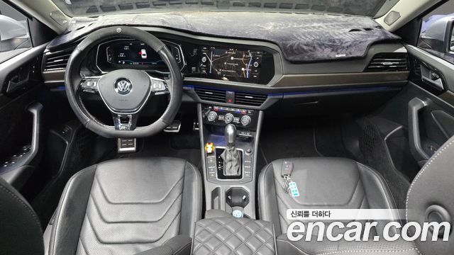 Volkswagen Jetta 2021 — photo 10