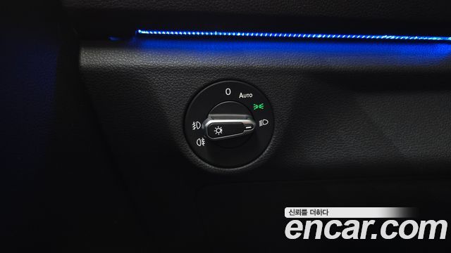Volkswagen Jetta 2021 — photo 27