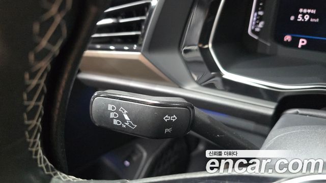 Volkswagen Jetta 2021 — photo 29