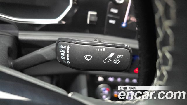 Volkswagen Jetta 2021 — photo 30