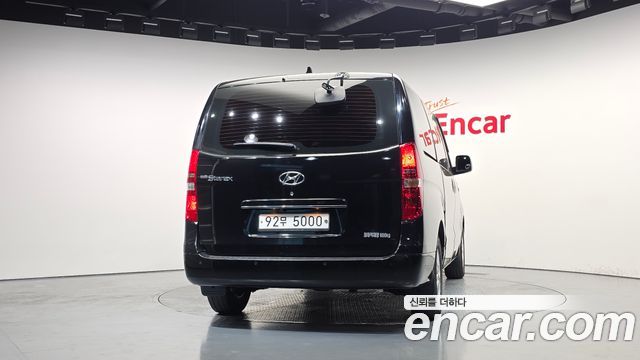 Hyundai Starex 2018 — photo 4