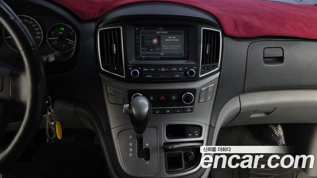 Hyundai Starex 2018 — photo 15
