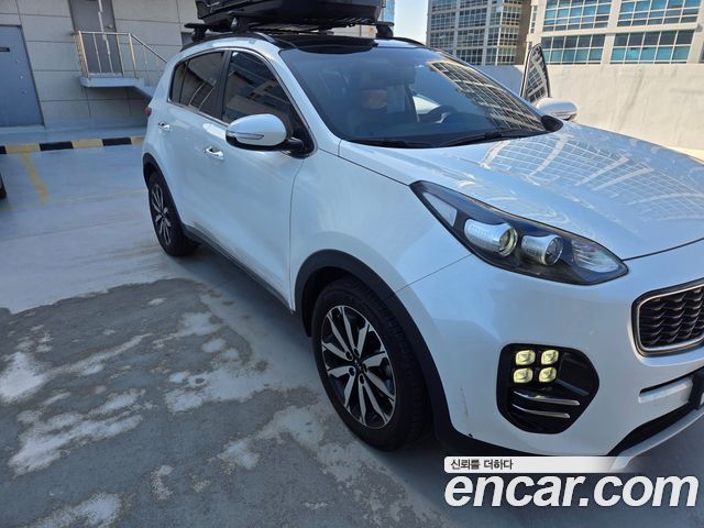 Kia Sportage 2018 — photo 2
