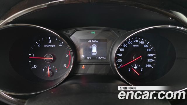 Kia Canival 2019 — photo 11