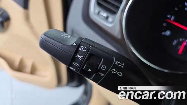 Kia Canival 2019 — photo 25