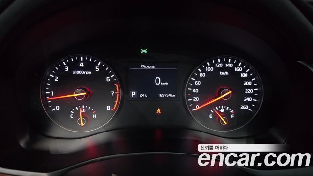 Kia K7 2017 — photo 8