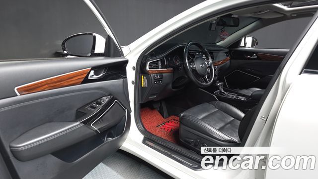 Kia K7 2017 — photo 10