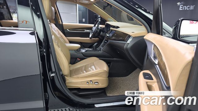 Cadillac XT6 2020 — photo 17