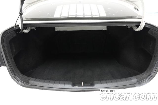 Hyundai AVANTE 2019 — photo 8