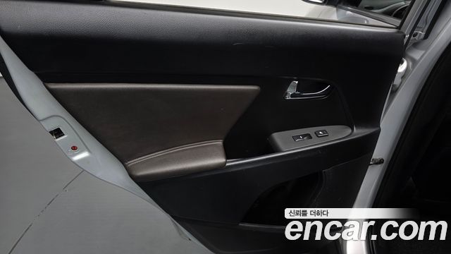 Kia Sportage 2014 — photo 15