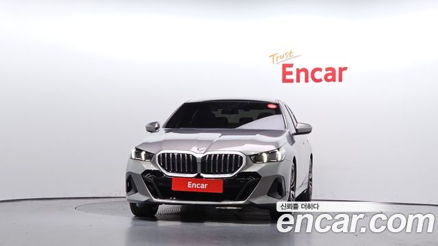 BMW 5-Series 2026 — photo 3