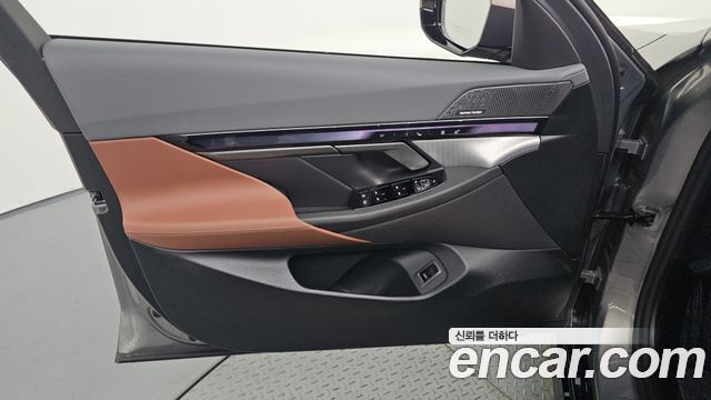 BMW 5-Series 2026 — photo 14