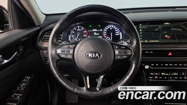 Kia K7 2020 — photo 13