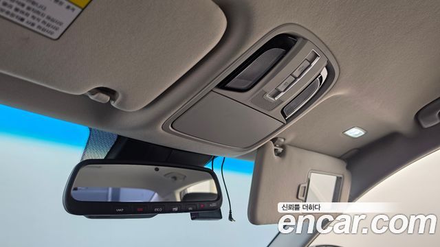 Kia K7 2020 — photo 17