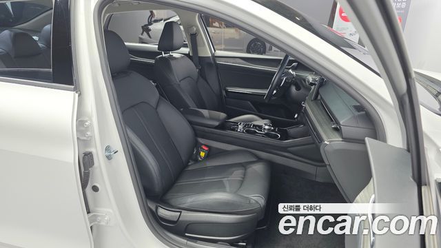 Kia K5 2024 — photo 17