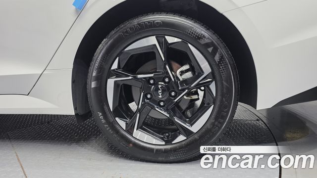 Kia K5 2024 — photo 7