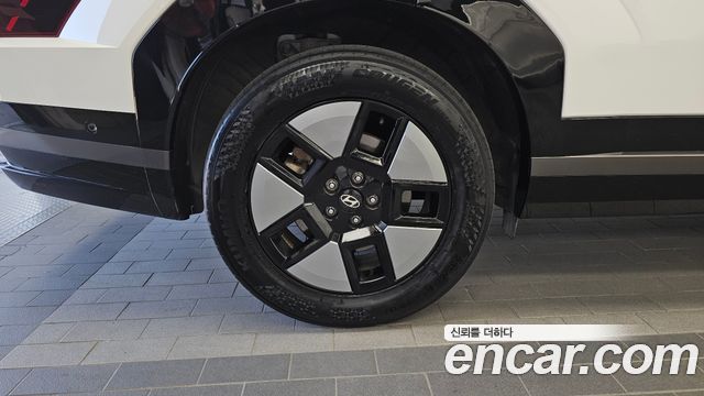 Hyundai Santafe 2024 — photo 5