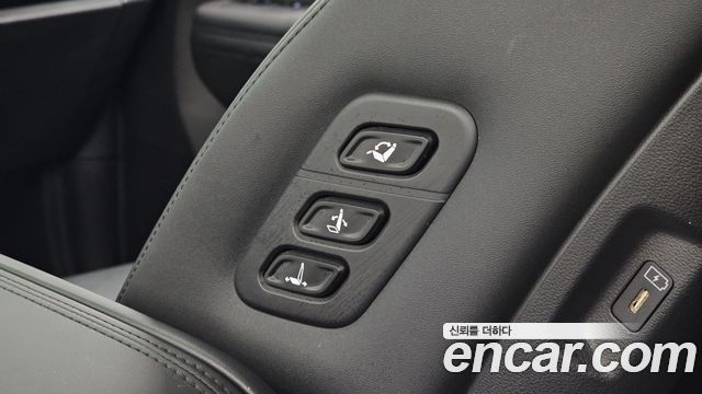 Hyundai Santafe 2024 — photo 41