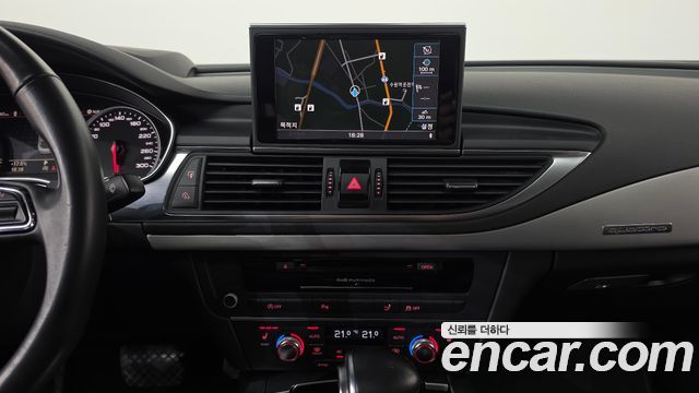 Audi A7 2012 — photo 13