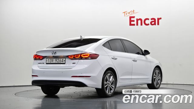 Hyundai AVANTE 2016 — photo 2
