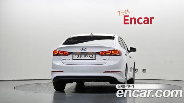 Hyundai AVANTE 2016 — photo 4