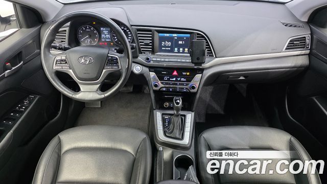 Hyundai AVANTE 2016 — photo 7