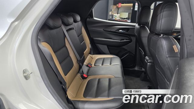 Chevrolet Korea Trailblazer 2022 — photo 18