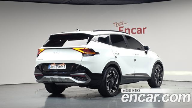 Kia Sportage 2023 — photo 2