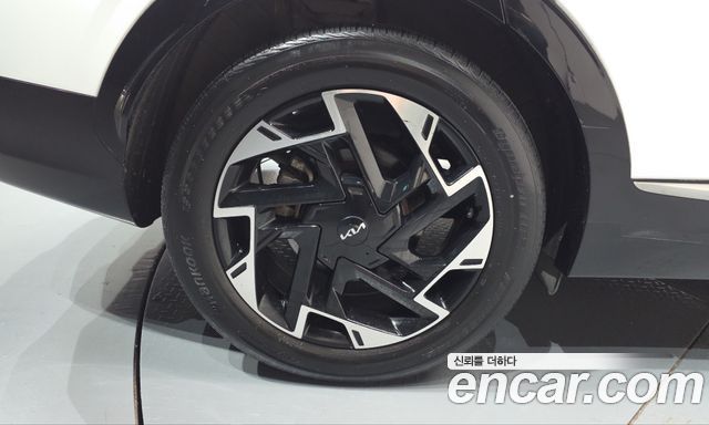 Kia Sportage 2023 — photo 5