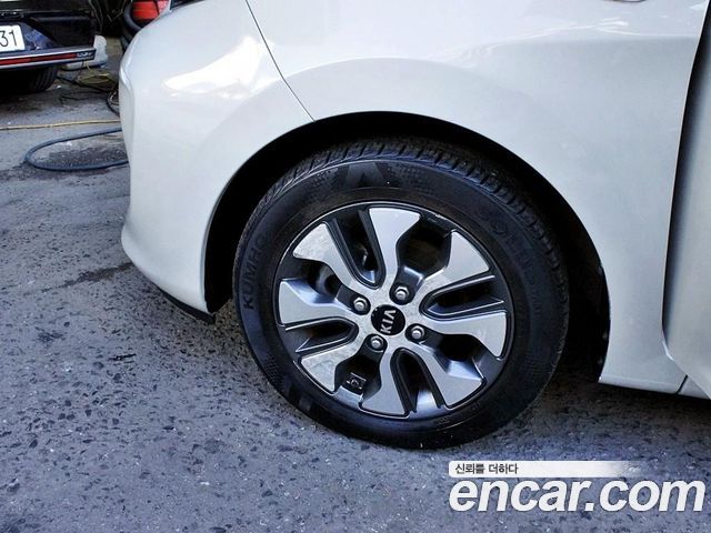 Kia morning 2016 — photo 20