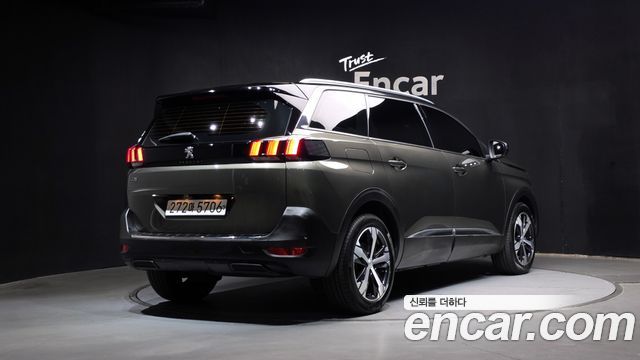 Peugeot 5008 2020 — photo 2