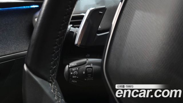 Peugeot 5008 2020 — photo 27