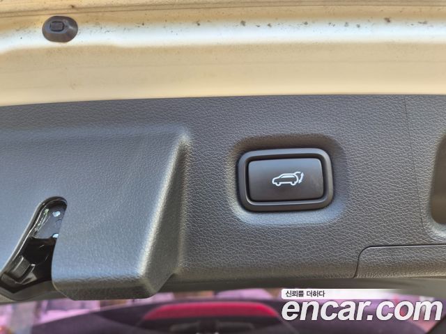 Hyundai Santafe 2021 — photo 12