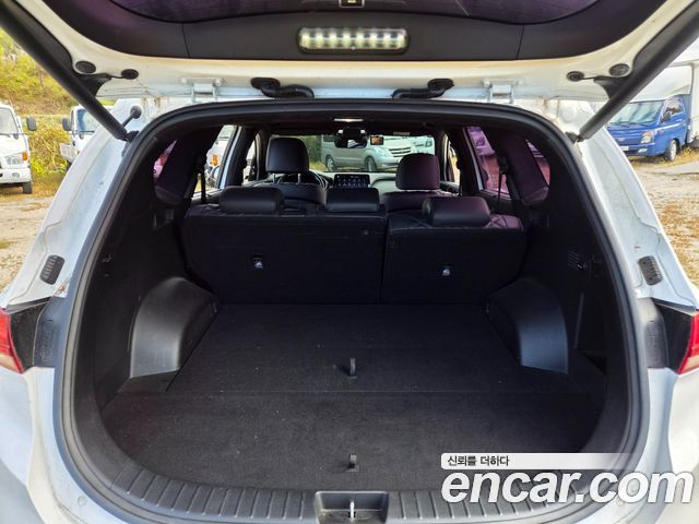 Hyundai Santafe 2021 — photo 18