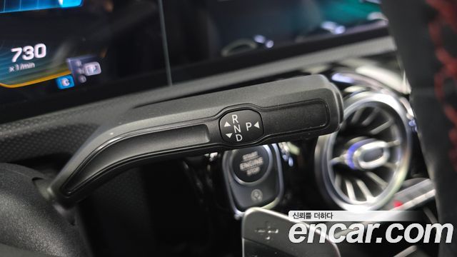 Mercedes-Benz A-Class 2020 — photo 25