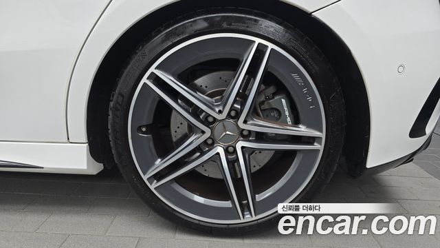 Mercedes-Benz A-Class 2020 — photo 7