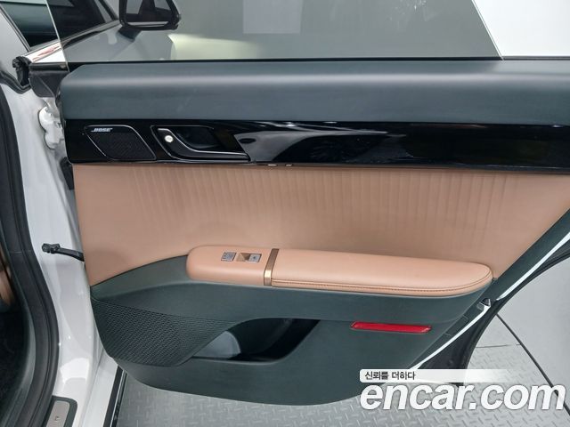 Hyundai Grandeur 2023 — photo 15
