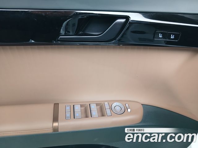 Hyundai Grandeur 2023 — photo 28