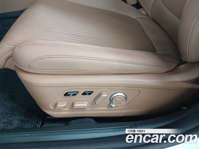 Hyundai Grandeur 2023 — photo 32