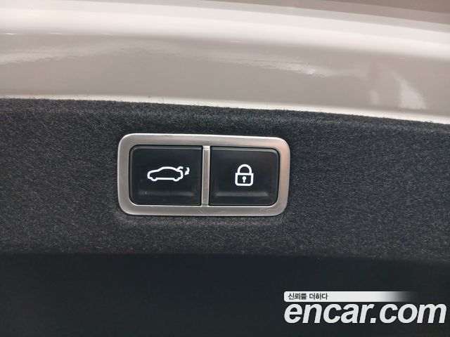 Hyundai Grandeur 2023 — photo 34