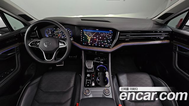 Volkswagen Touareg 2024 — photo 7