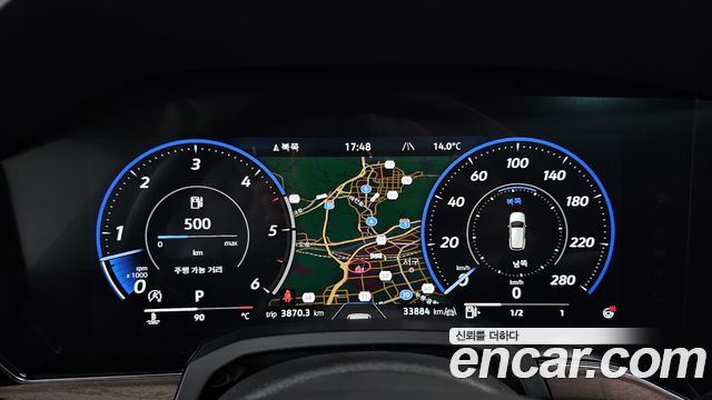 Volkswagen Touareg 2024 — photo 8