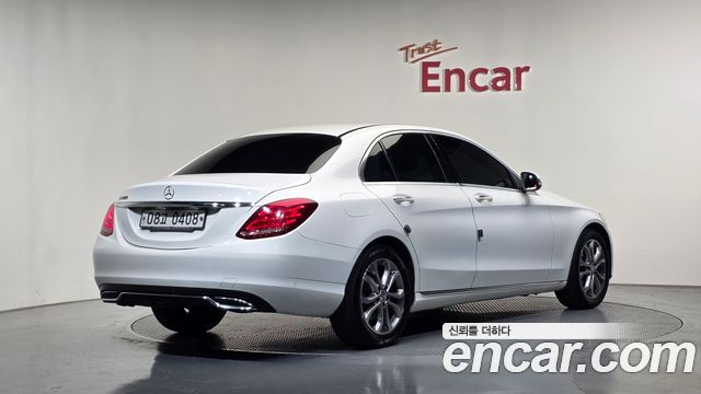 Mercedes-Benz C-Class 2016 — photo 2
