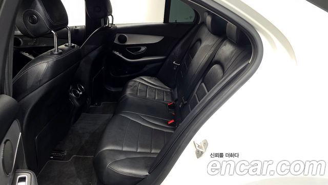 Mercedes-Benz C-Class 2016 — photo 11