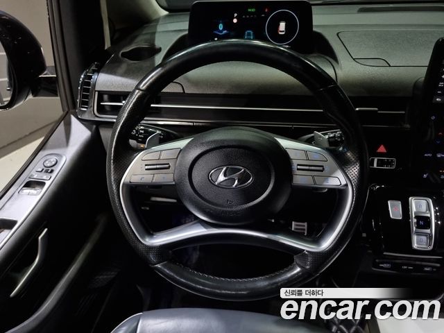 Hyundai Staria 2022 — photo 6