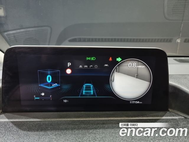 Hyundai Staria 2022 — photo 9