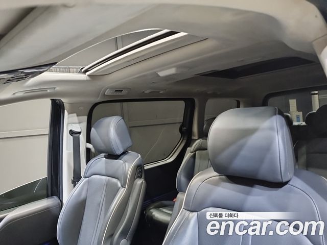 Hyundai Staria 2022 — photo 20